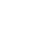 Valkoinen AA-logo mustalla taustalla. Kaksi isoa A-kirjainta ovat vierekkäin. Niiden alapuolella on teksti 'Hyväksyttävyyskelpoisuus'. Oikeassa yläkulmassa on rekisteröidyn tavaramerkin symboli, ympyröity R-kirjain.